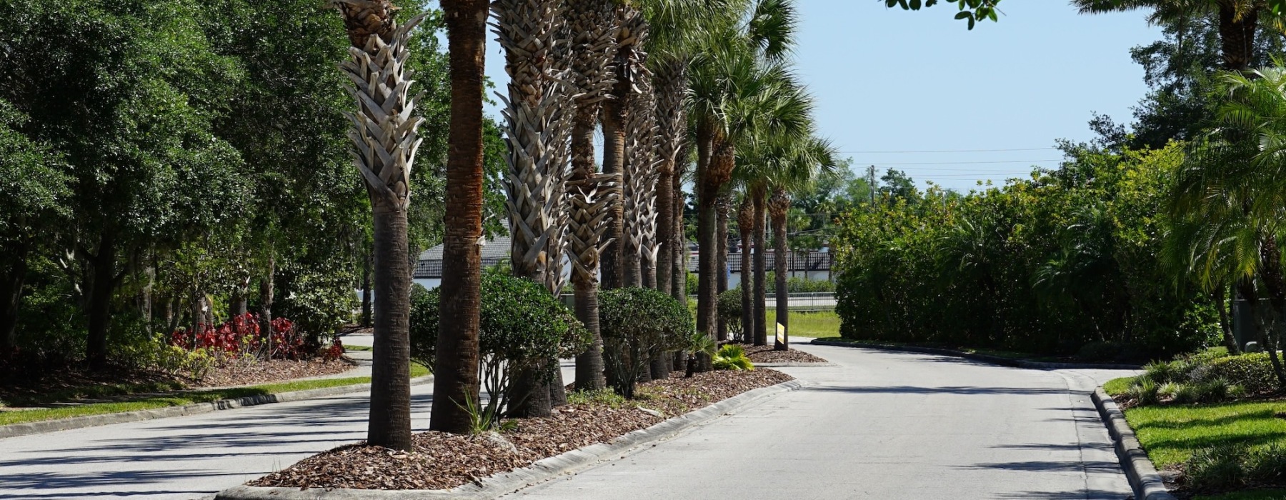 Resort-like grounds at Heritage Key Villas